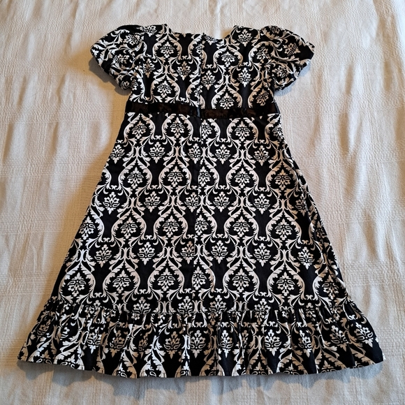 Hanna Andersson girls size 120 or 6-7 black & white party dress - Picture 6 of 8